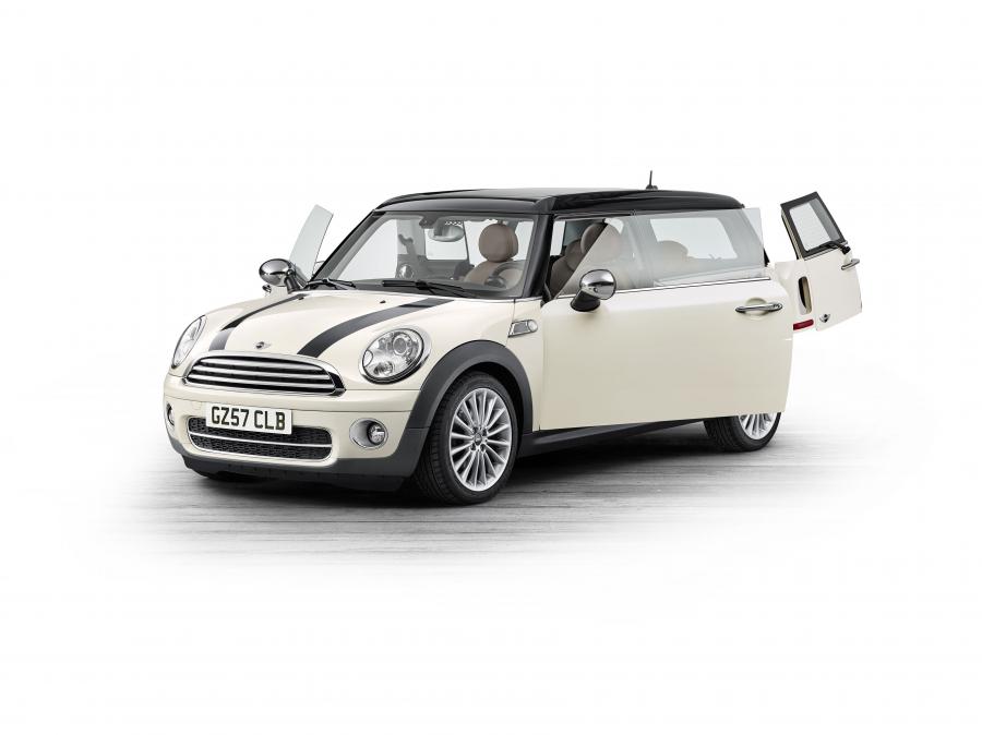  Mini Cooper D Clubman 2007 года  (фото 18 из 24)